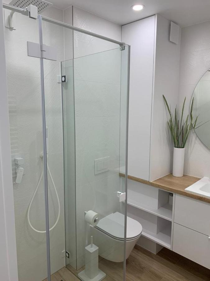 Apartament Nadmorski Z Basenem Klifowa Rewal Kültér fotó